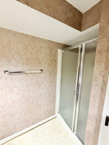 45572 WHITCOMB SQ, Sterling, VA 20166