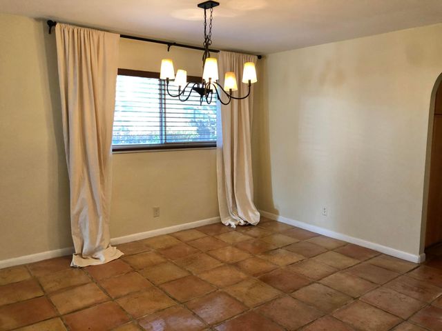 1031 Lincoln Street, Hollywood, FL 33019