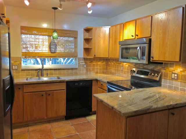 1031 Lincoln Street, Hollywood, FL 33019