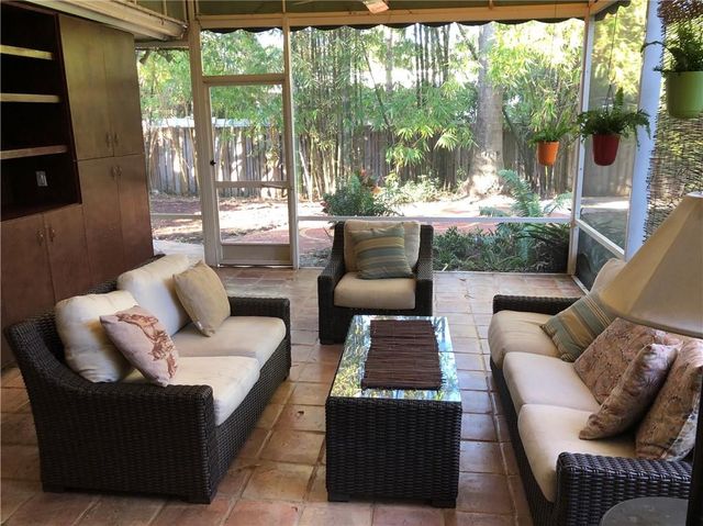 1031 Lincoln Street, Hollywood, FL 33019