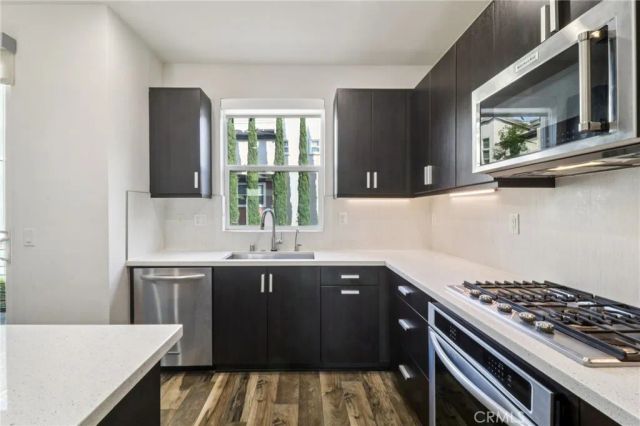 7887 Stylus, San Diego, CA 92108