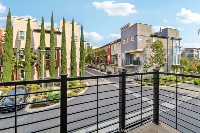 7887 Stylus, San Diego, CA 92108