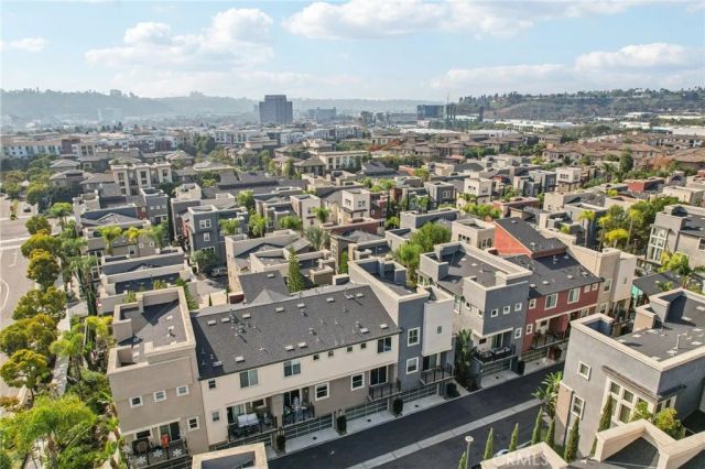 7887 Stylus, San Diego, CA 92108