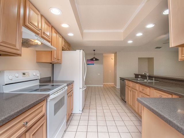 124 Hinchman Avenue, Sebastian, FL 32958