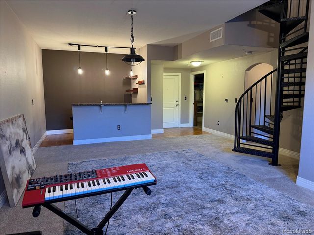 9019 E Panorama Circle D213, Englewood, CO 80112