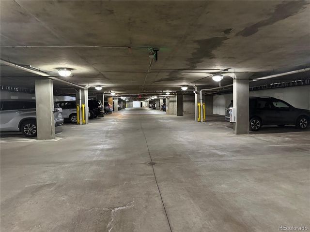 9019 E Panorama Circle D213, Englewood, CO 80112