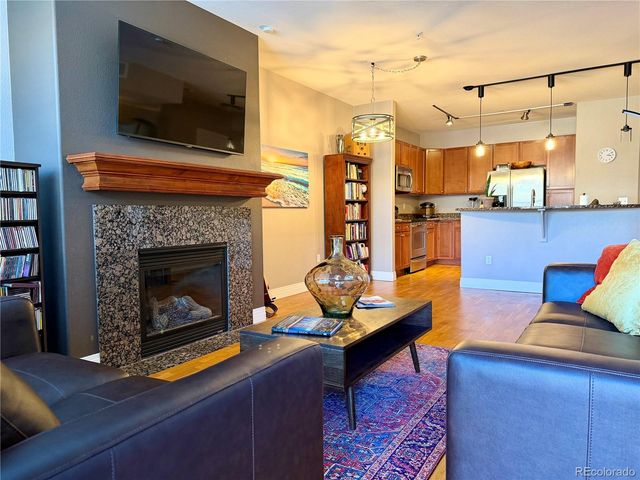 9019 E Panorama Circle D213, Englewood, CO 80112