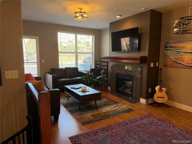 9019 E Panorama Circle D213, Englewood, CO 80112