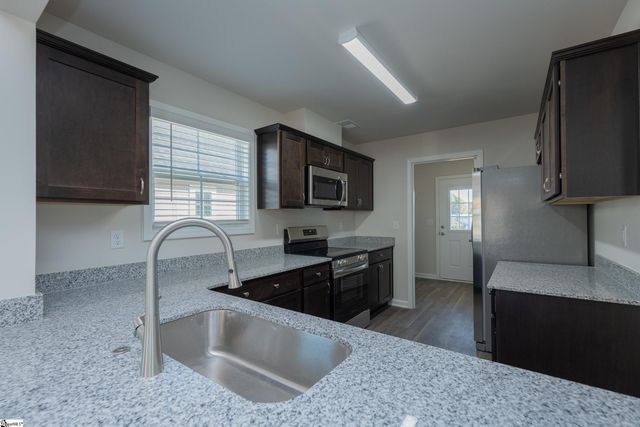 5 Thorndike Way, Greenville, SC 29617