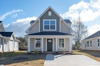 5 Thorndike Way, Greenville, SC 29617