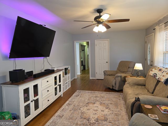 731 Seabreeze Lake Road, Buchanan, GA 30113