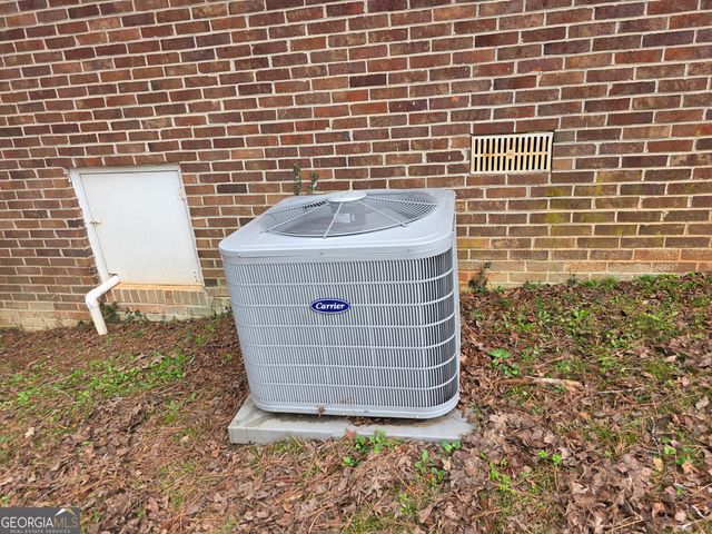 731 Seabreeze Lake Road, Buchanan, GA 30113