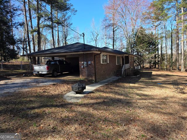 731 Seabreeze Lake Road, Buchanan, GA 30113