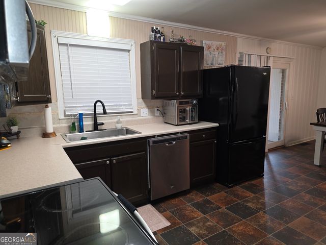 731 Seabreeze Lake Road, Buchanan, GA 30113