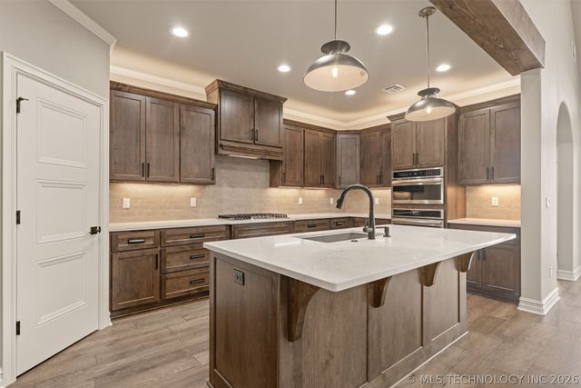 3302 W Quantico Court, Broken Arrow, OK 74011