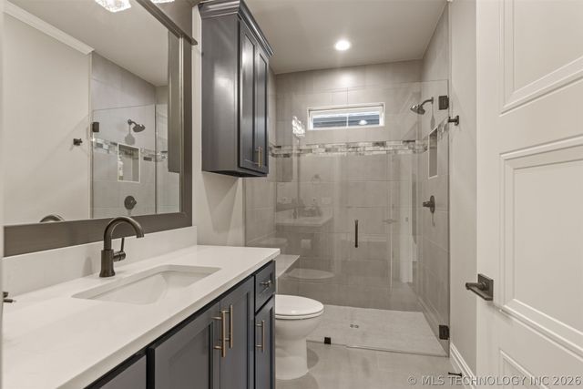 3302 W Quantico Court, Broken Arrow, OK 74011