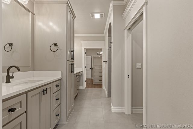 3302 W Quantico Court, Broken Arrow, OK 74011