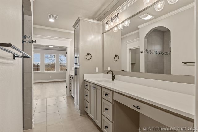 3302 W Quantico Court, Broken Arrow, OK 74011