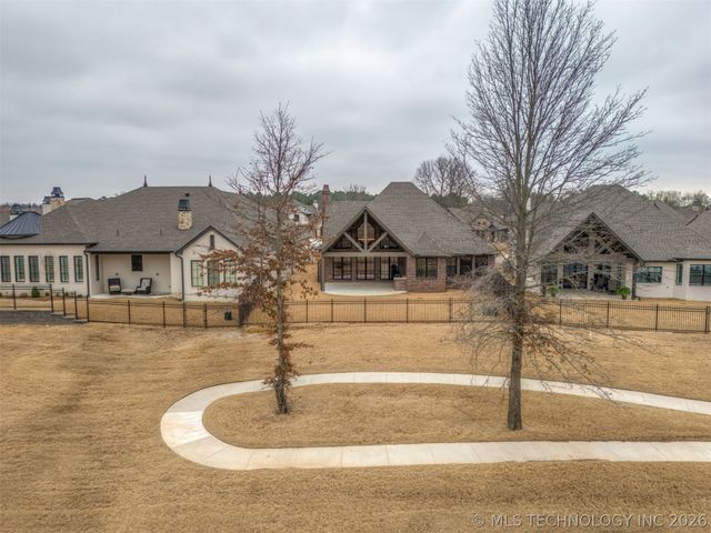 3302 W Quantico Court, Broken Arrow, OK 74011