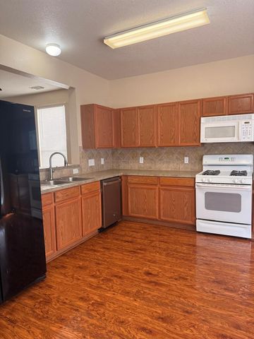 16751 Pine Castle Drive, Houston, TX 77095