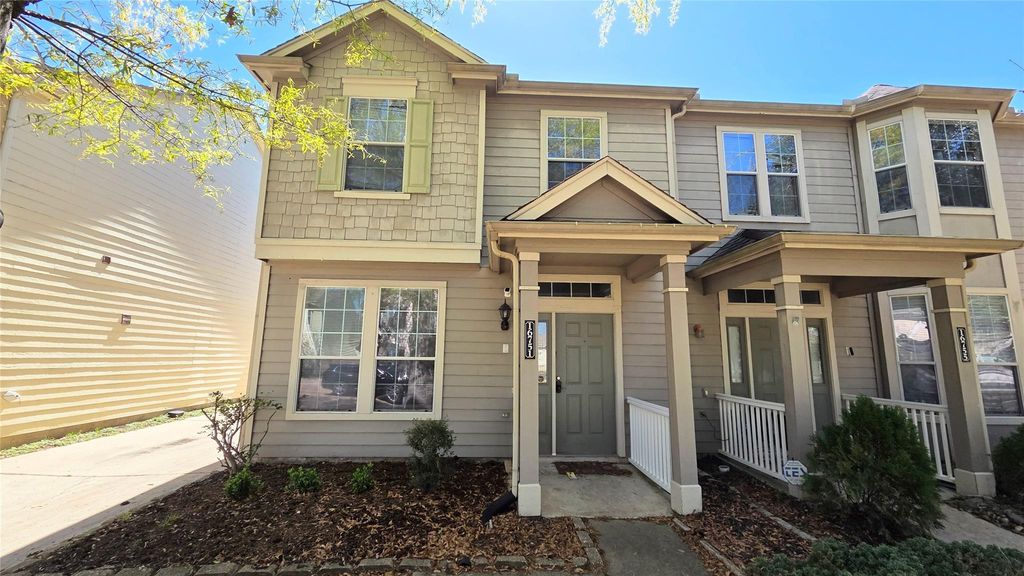 16751 Pine Castle Drive, Houston, TX 77095