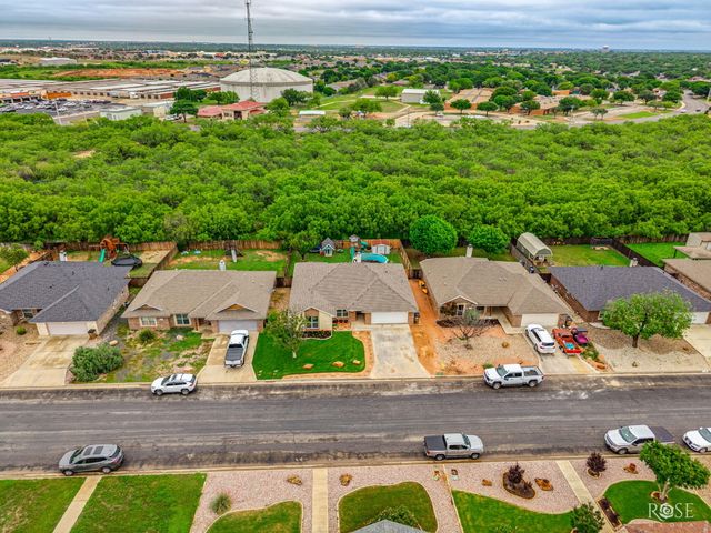 4114 Autumnwood Trail, San Angelo, TX 76904