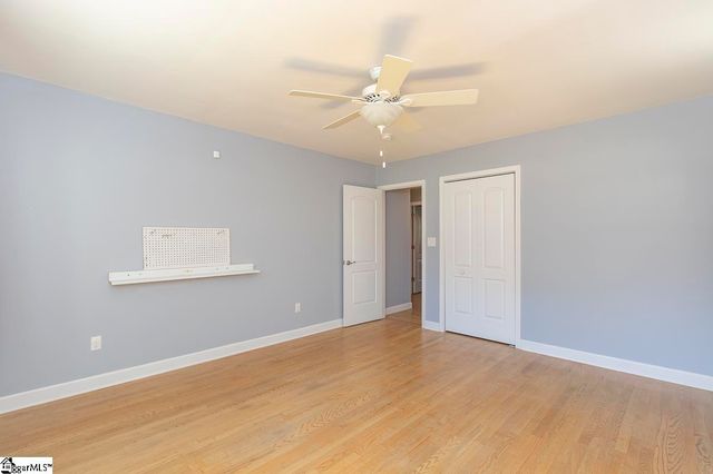 105 Hillandale Road, Seneca, SC 29672