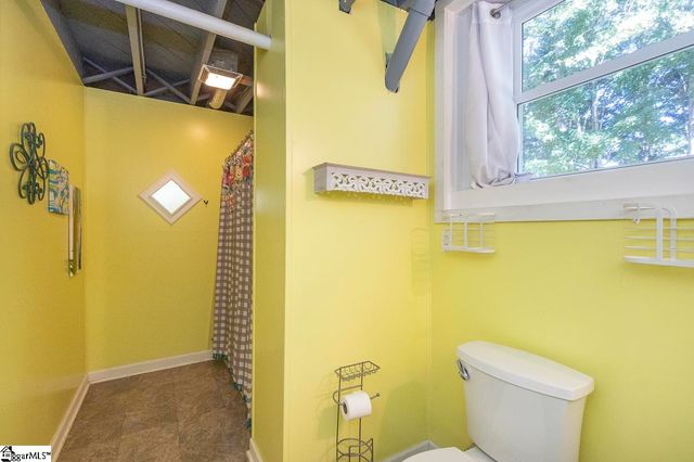 105 Hillandale Road, Seneca, SC 29672