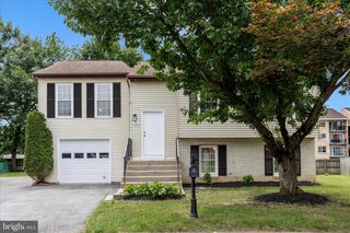 176 STONEYBROOK CT, Frederick, MD 21702