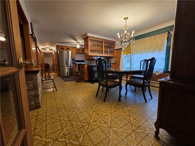 148 Wayland Avenue, Cranston, RI 02920