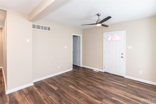 6019 Jackson Avenue, Berkeley, MO 63134