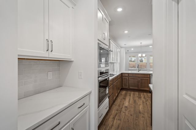 114 Portico Pl, La Vergne, TN 37086