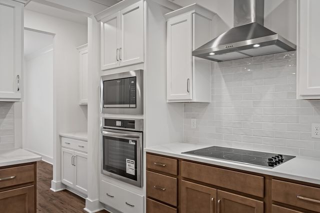 114 Portico Pl, La Vergne, TN 37086