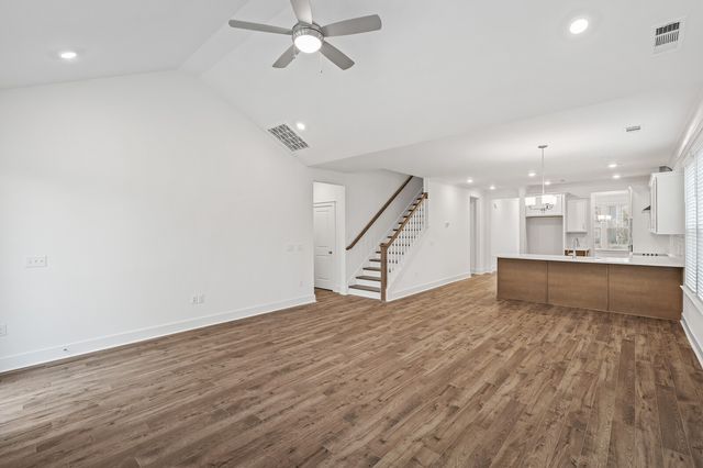 114 Portico Pl, La Vergne, TN 37086