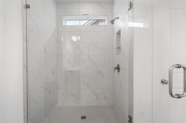 114 Portico Pl, La Vergne, TN 37086