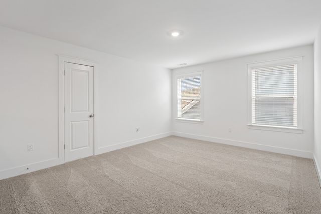 114 Portico Pl, La Vergne, TN 37086