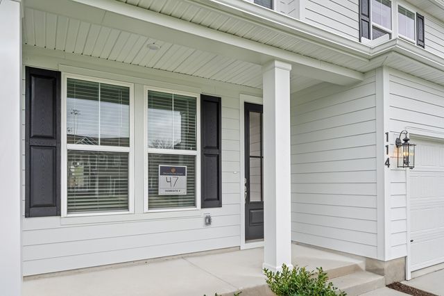 114 Portico Pl, La Vergne, TN 37086