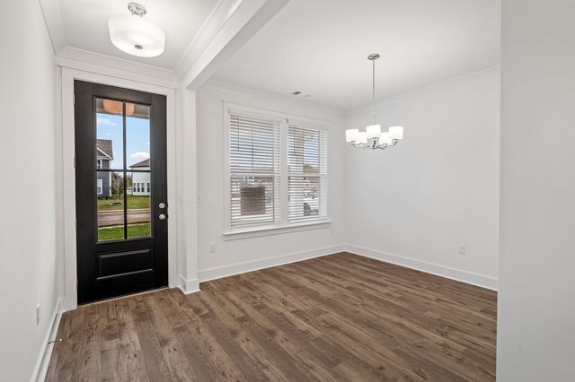 114 Portico Pl, La Vergne, TN 37086