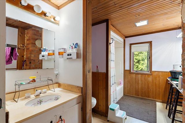 3535 Willyard Street, Hamilton, MI 49419