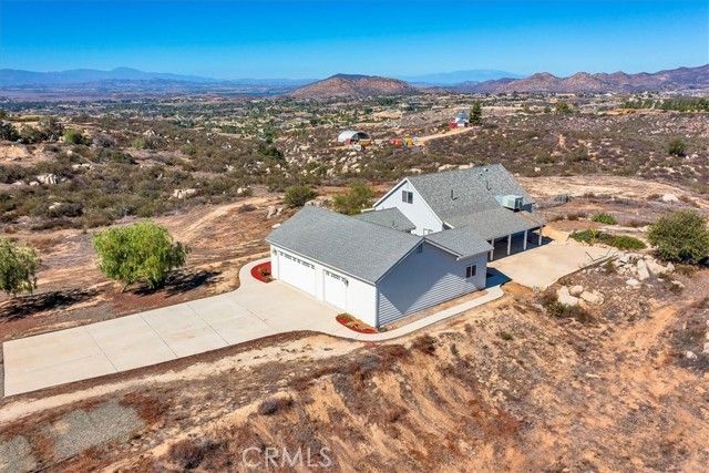 39330 Gray Squirrel, Temecula, CA 92592