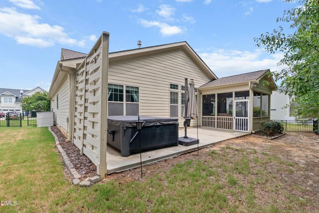 94 Wilders Woods Grove Lane, Clayton, NC 27527