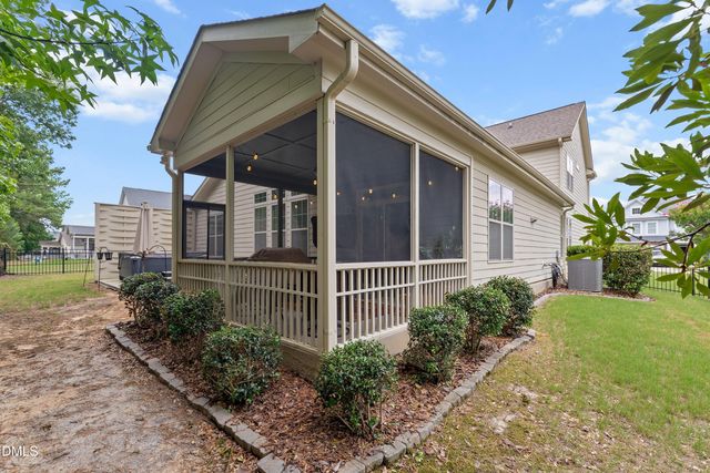 94 Wilders Woods Grove Lane, Clayton, NC 27527