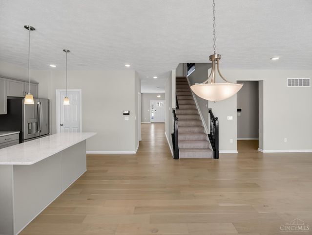 5467 Pacific Crest Lane, Fairfield Twp, OH 45011