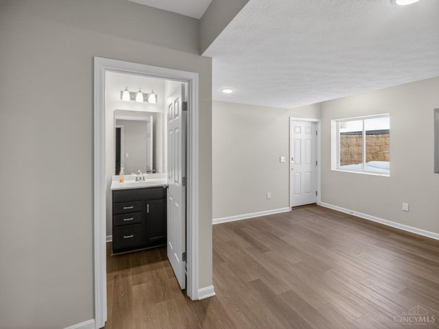 5467 Pacific Crest Lane, Fairfield Twp, OH 45011