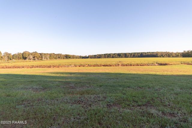 436 Hidalgo Road, Opelousas, LA 70570