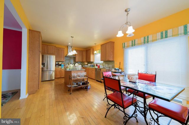 14 ENGLISH LA, Princeton, NJ 08540