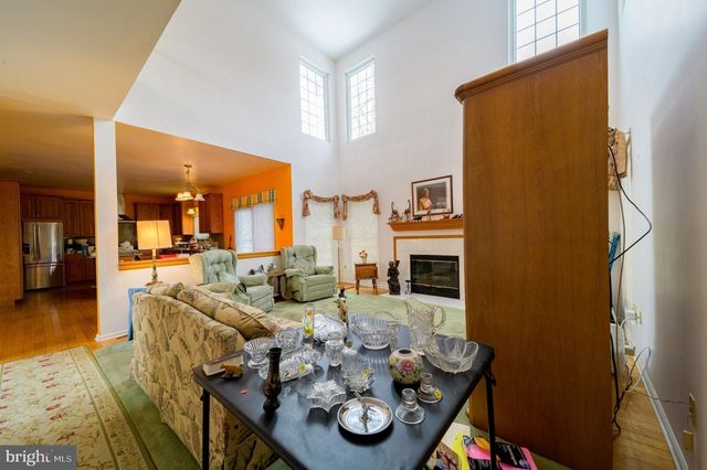 14 ENGLISH LA, Princeton, NJ 08540