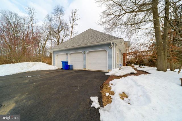 14 ENGLISH LA, Princeton, NJ 08540