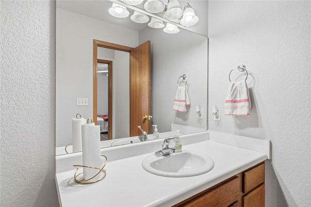 2252 & 2254 E Cinnamon Way, Fayetteville, AR 72703