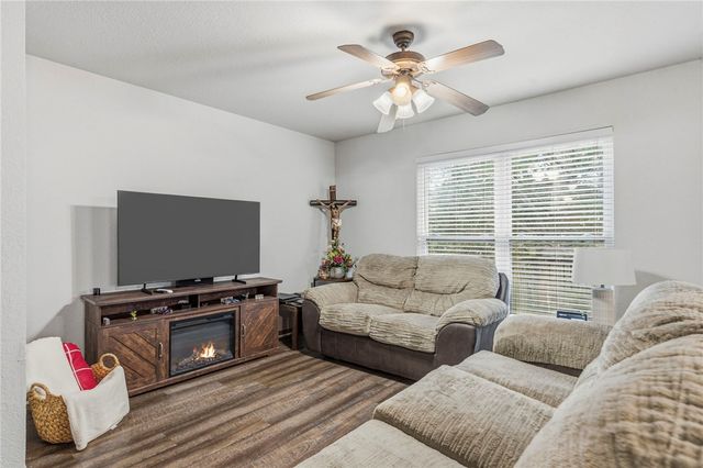 2252 & 2254 E Cinnamon Way, Fayetteville, AR 72703